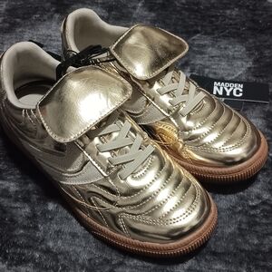 NWT Madden NYC Gold Metallic Sneakers Girls Size:3